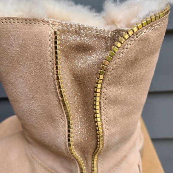 UGG Marice Tan Suede Gold Zip Up Shearling Boots size 6 NEW! NIB! NWT! - Picture 9 of 12